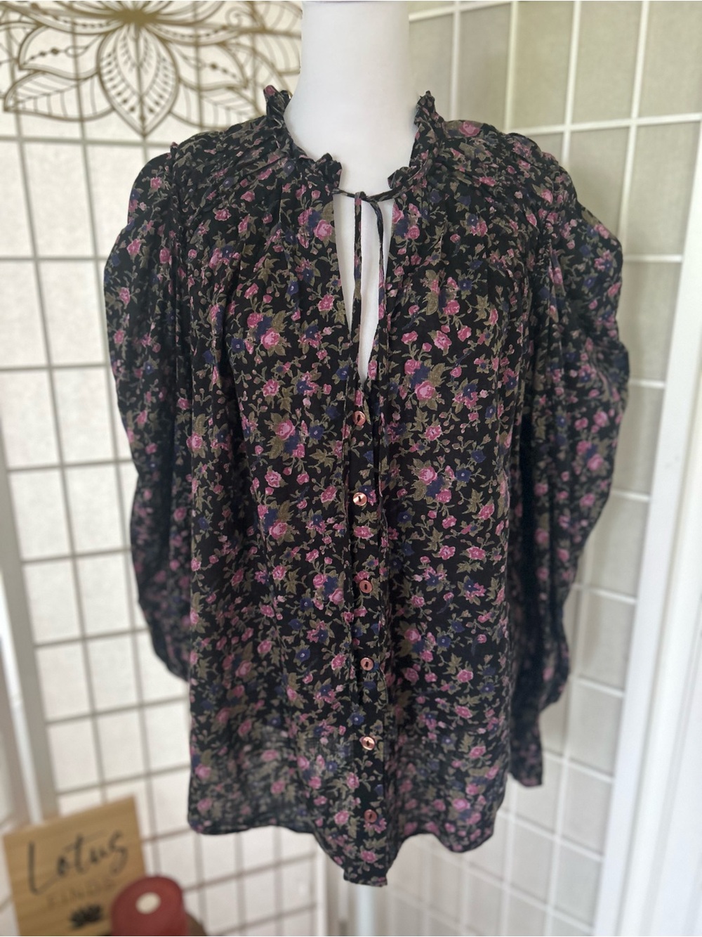 Free People Floral Puff-Sleeve Button-Down Blouse Size Medium
